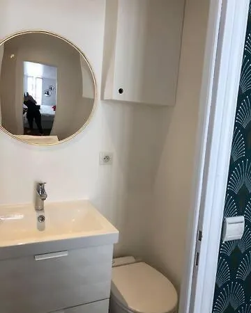 Romantisme Pres De La Tour Eiffel Et Des Champs Elysees Apartmán